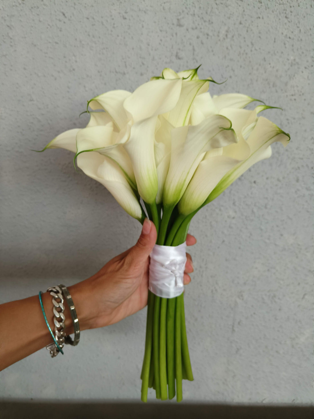 זר כלה קאלות לבנות